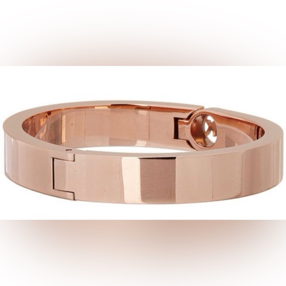 NWT MICHAEL KORS MK Logo Rose Gold Heritage Fulton Bangle MKJ3251791new with tag - Picture 2 of 12